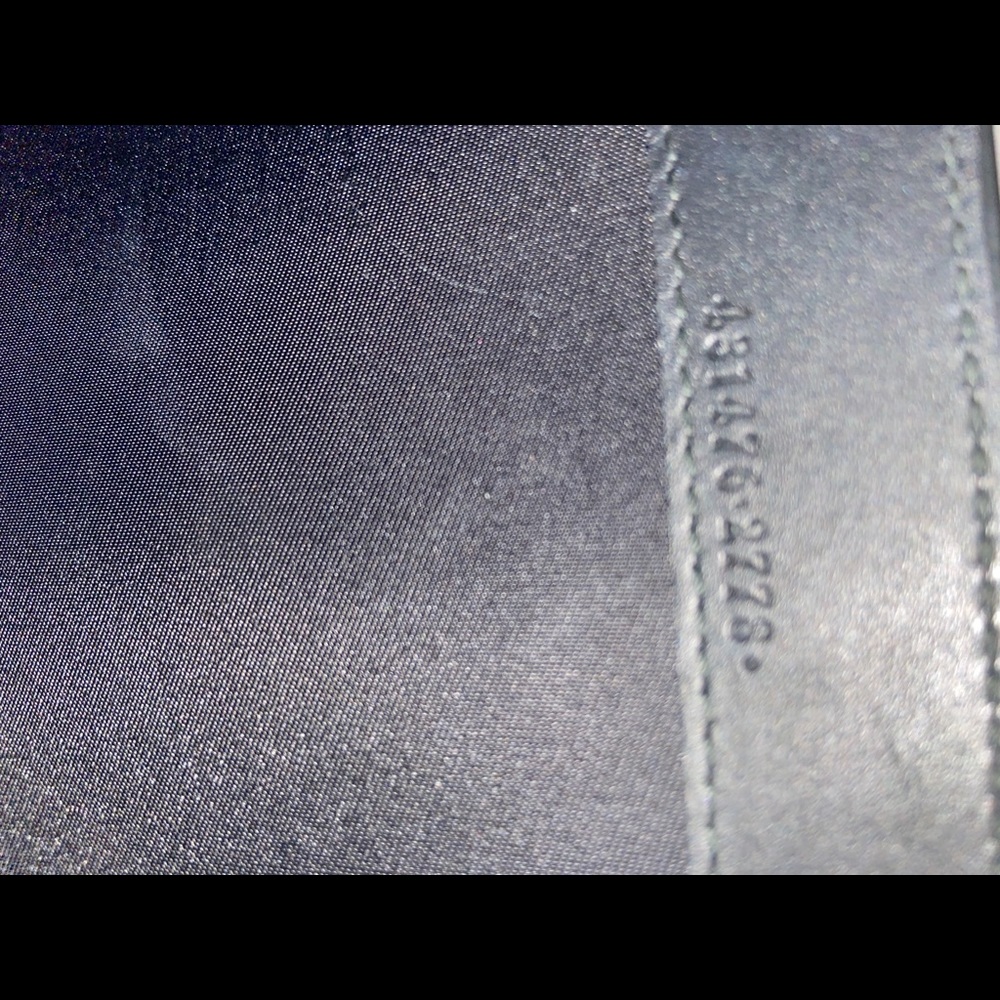 Gucci Pouch - Picture 13 of 14